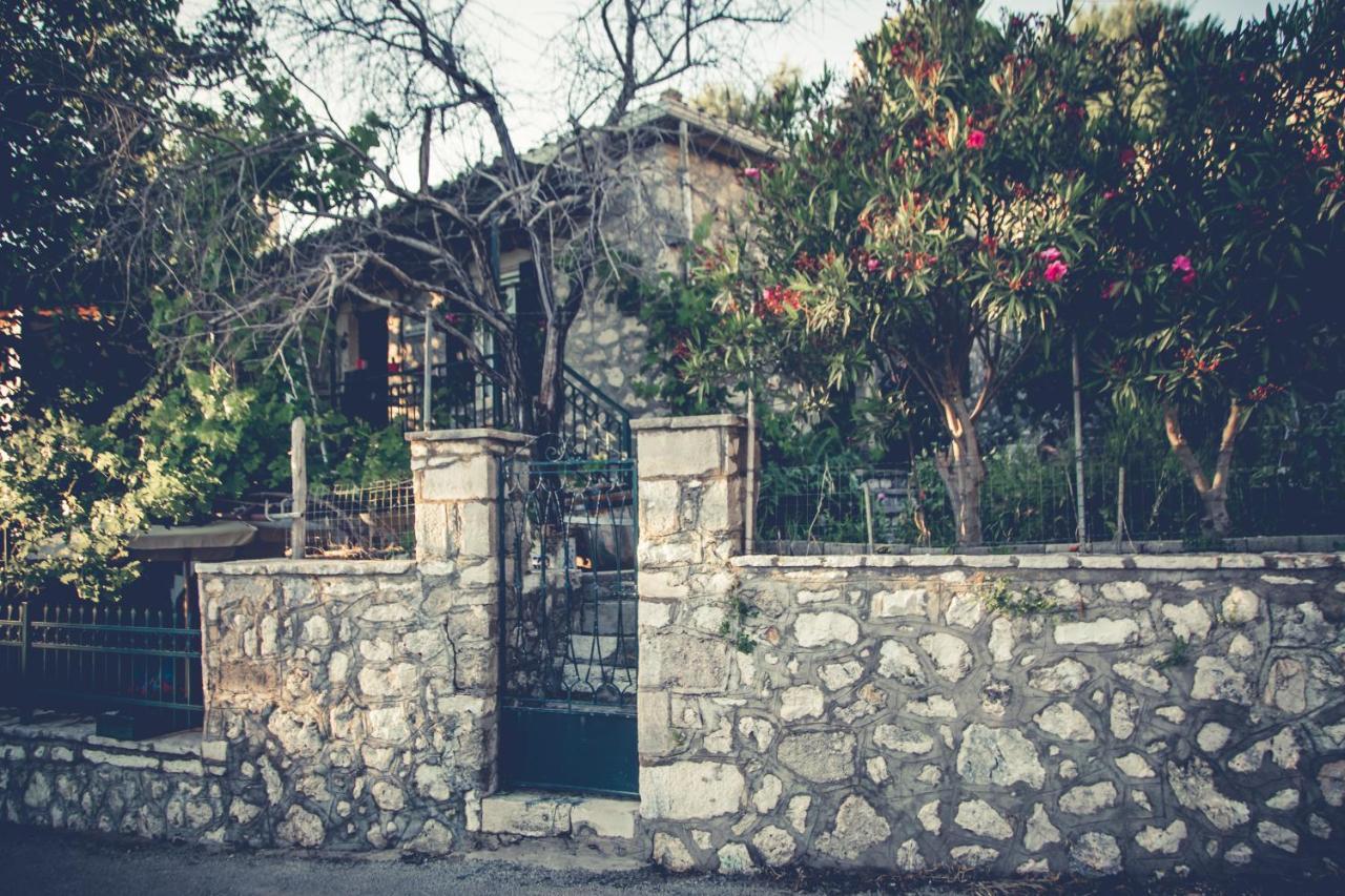 Traditional Guesthouses Xenofon Drymon Dış mekan fotoğraf